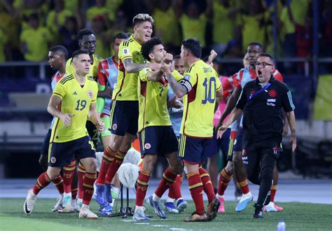Colombia and Uruguay beat Brazil and Argentina .